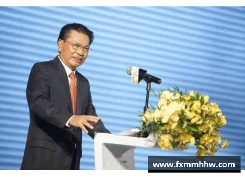 tb天博综合体育官方网站登录入口飒爽挥杆!美的创始人何享健亮相大良高尔夫球协会夏季会员赛